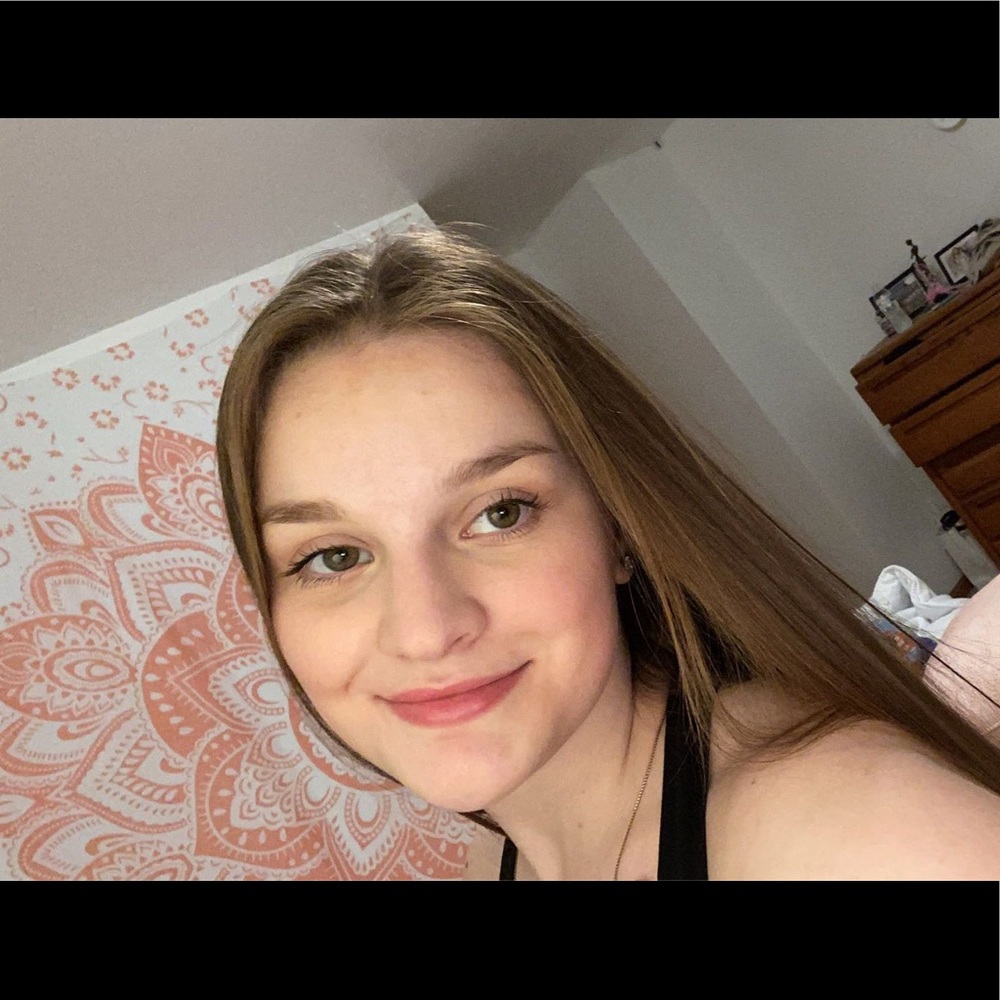 Meet your Posher, Isabella